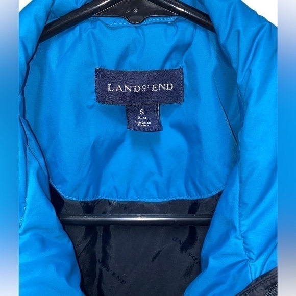 Lands End S(6-8) black with blue trim puffer coat - Picture 5 of 5